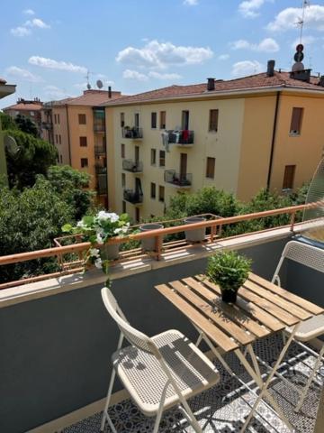 Puccini Apartment Modena Exterior foto